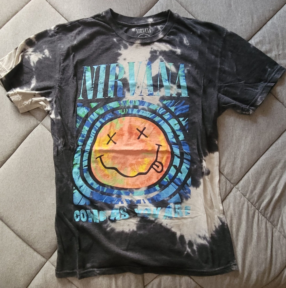 Nirvana Graphic Tee in Black and Beige